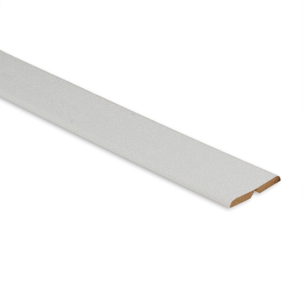 AGNES | MDF VOUWHOEK | WIT STUC | PEFC | 24X24 MM | 260 CM